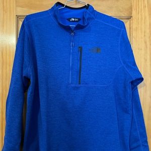 Men’s North Face Top